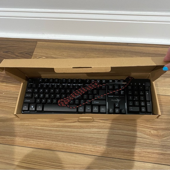 Skytech Gaming Keyboard K-1000 & M-1000 Mouse Rainbow Lighted Keyboard Bundle - Picture 10 of 14